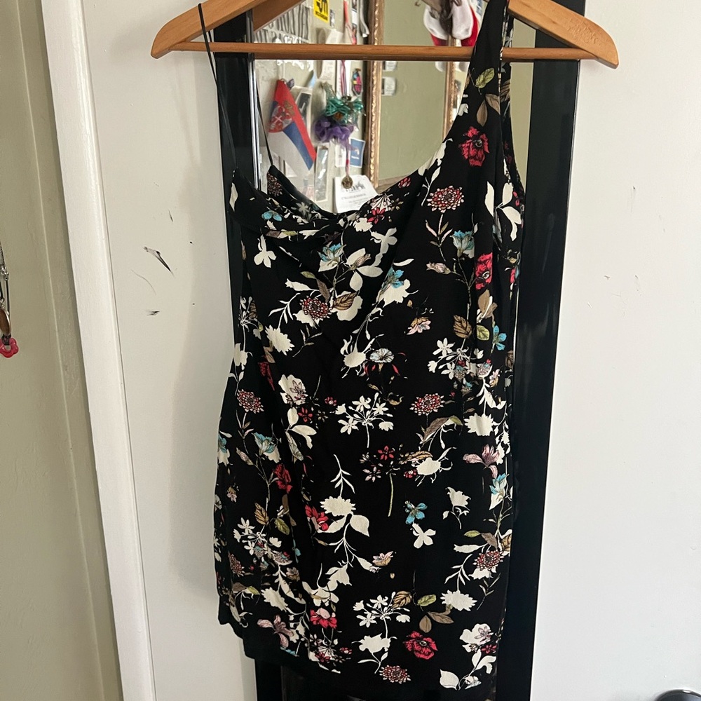 Stella Laguna Beach Black Floral Tank Top